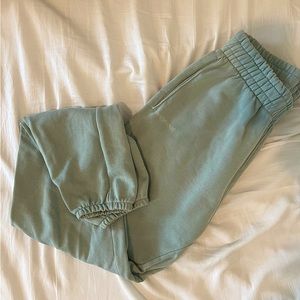 Outdoor Voices Nimbus Sweats